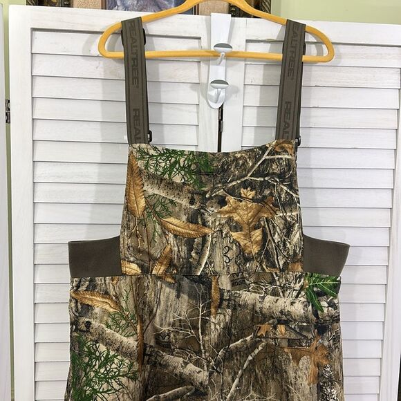 Realtree Edge Insulated Bibs Size XL - Picture 12 of 15